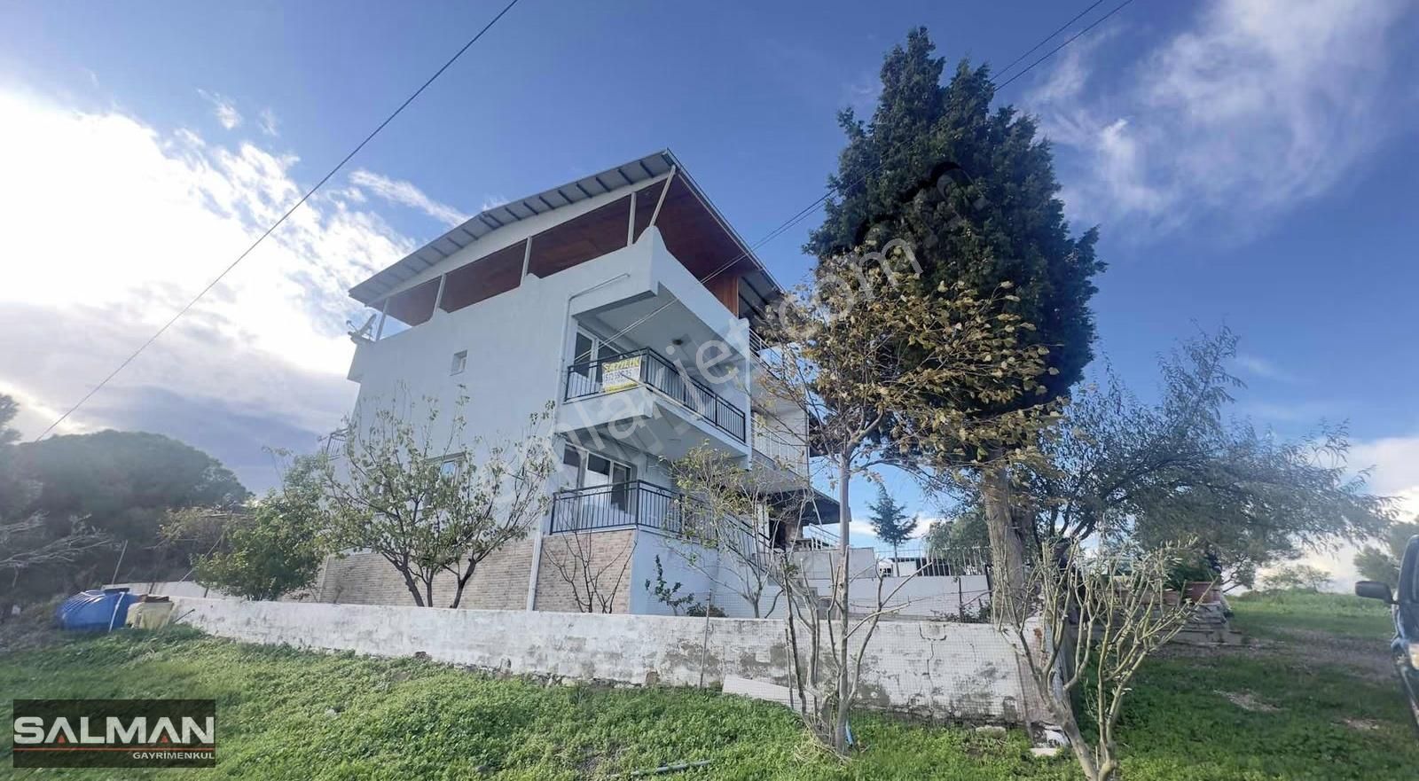 Salman'dan Yeni Foça'da Kiralık Deniz Manzaralı 2+1 Villa - Görsel 32