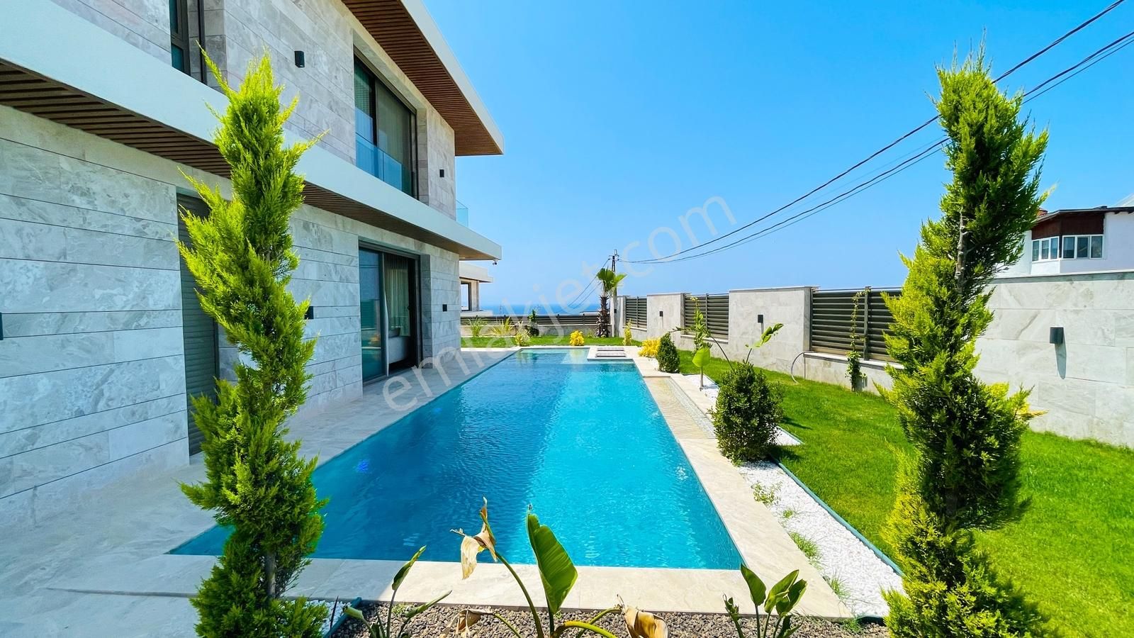 Her Şeyiyle Fark Yaratan Villa! Kuşadası Soğucakta Satılık Villa - Görsel 24