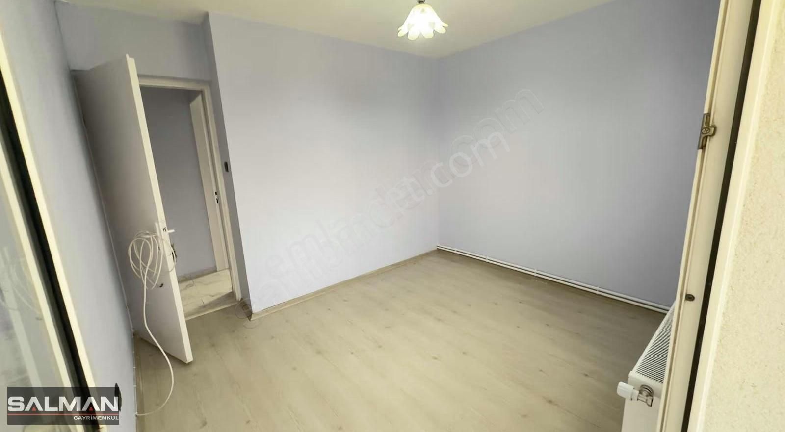 Salman'dan Çiğli Evka5'de Satılık 2+1 Tadilatlı Hazır Daire - Görsel 12