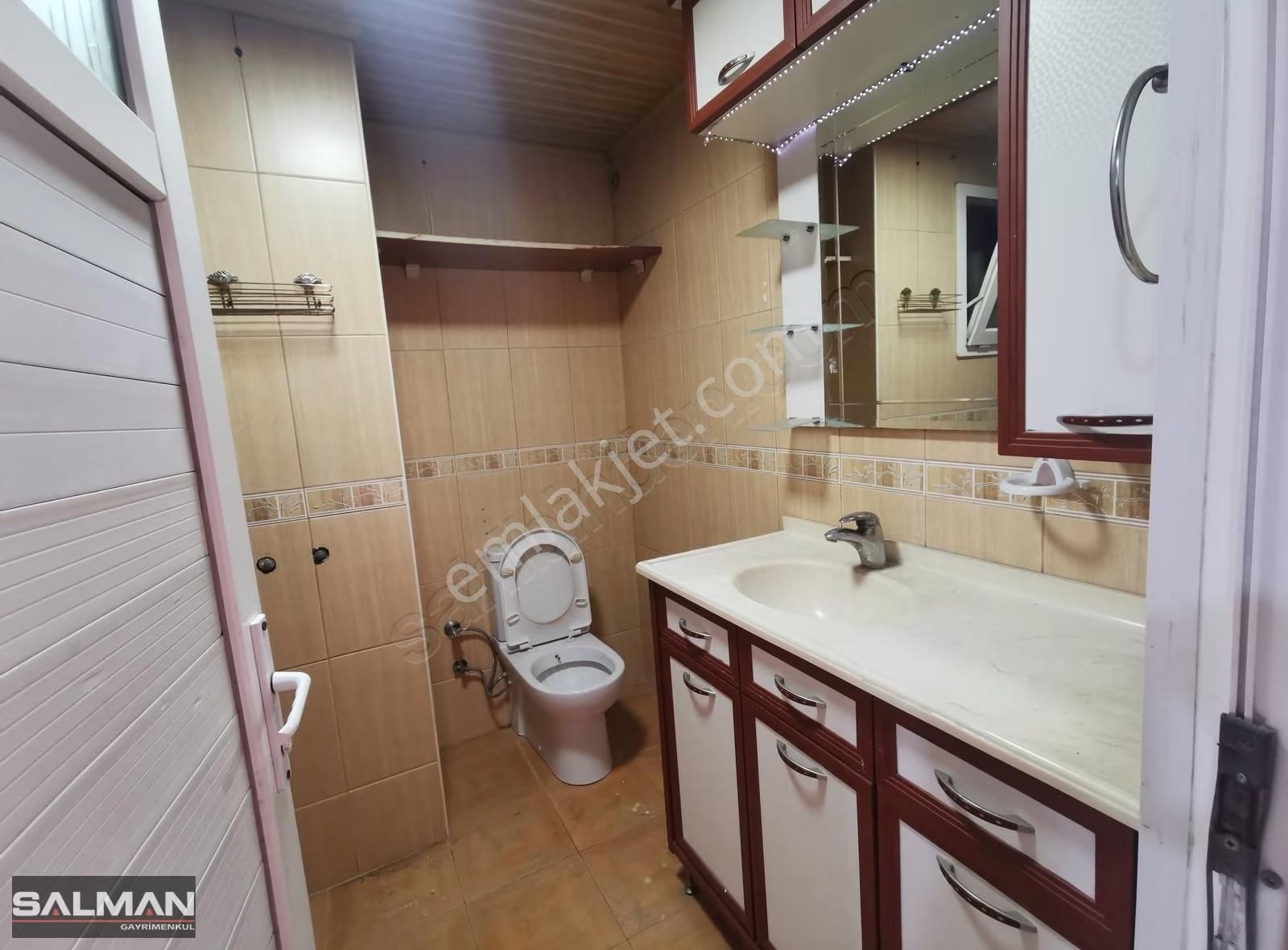 Salman'dan Karşıyaka Örekköy Mah Kiralık 2+1 Daire - Görsel 7
