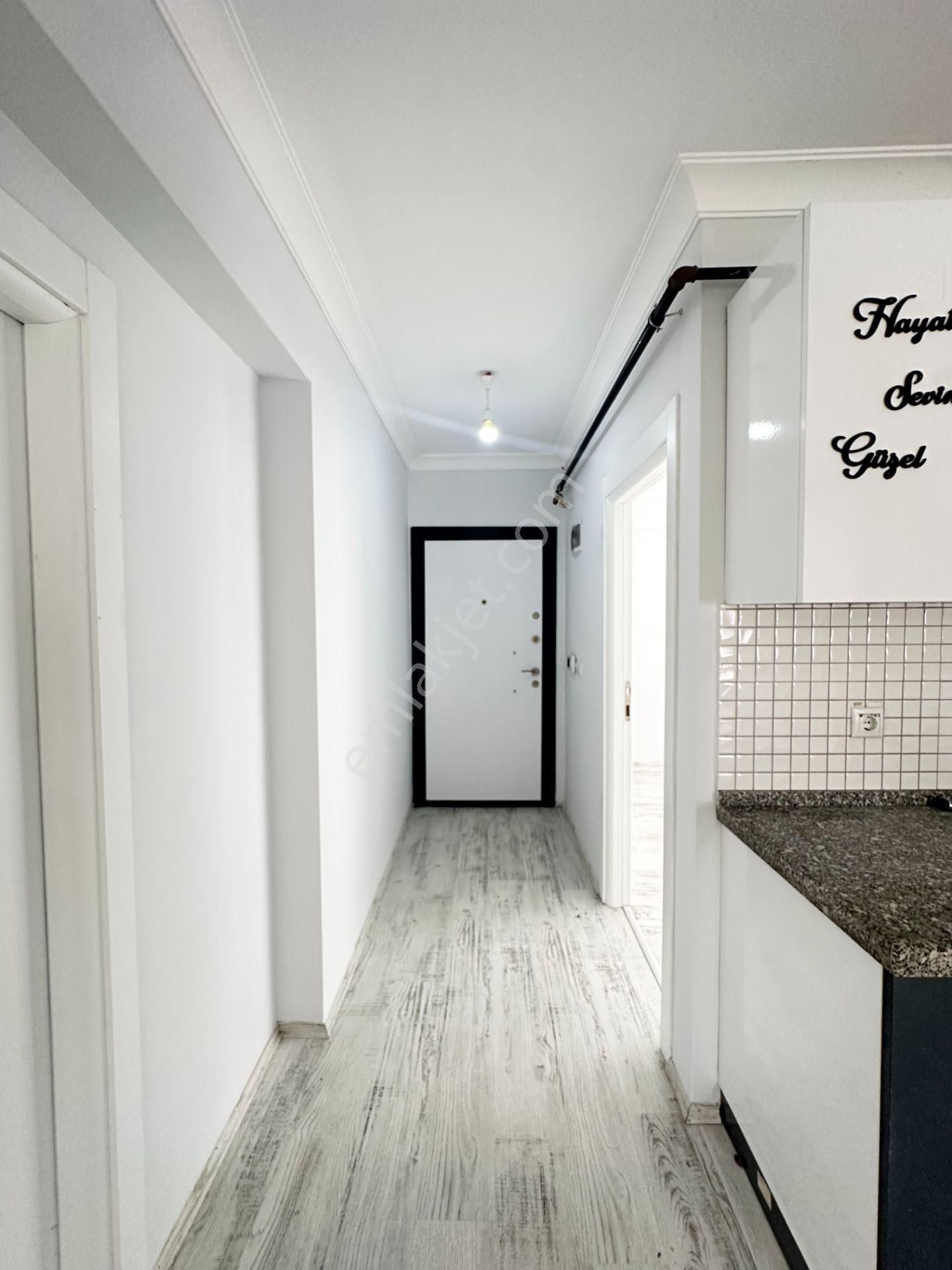 Geniş Balkonlu 2+0 Yüksek Giriş Satılık Daire - Görsel 13