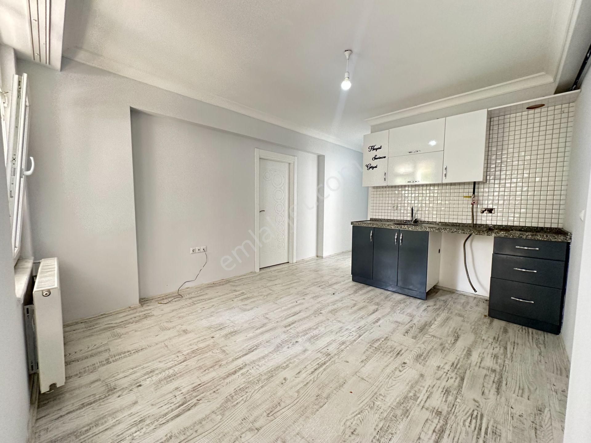 Geniş Balkonlu 2+0 Yüksek Giriş Satılık Daire - Görsel 16