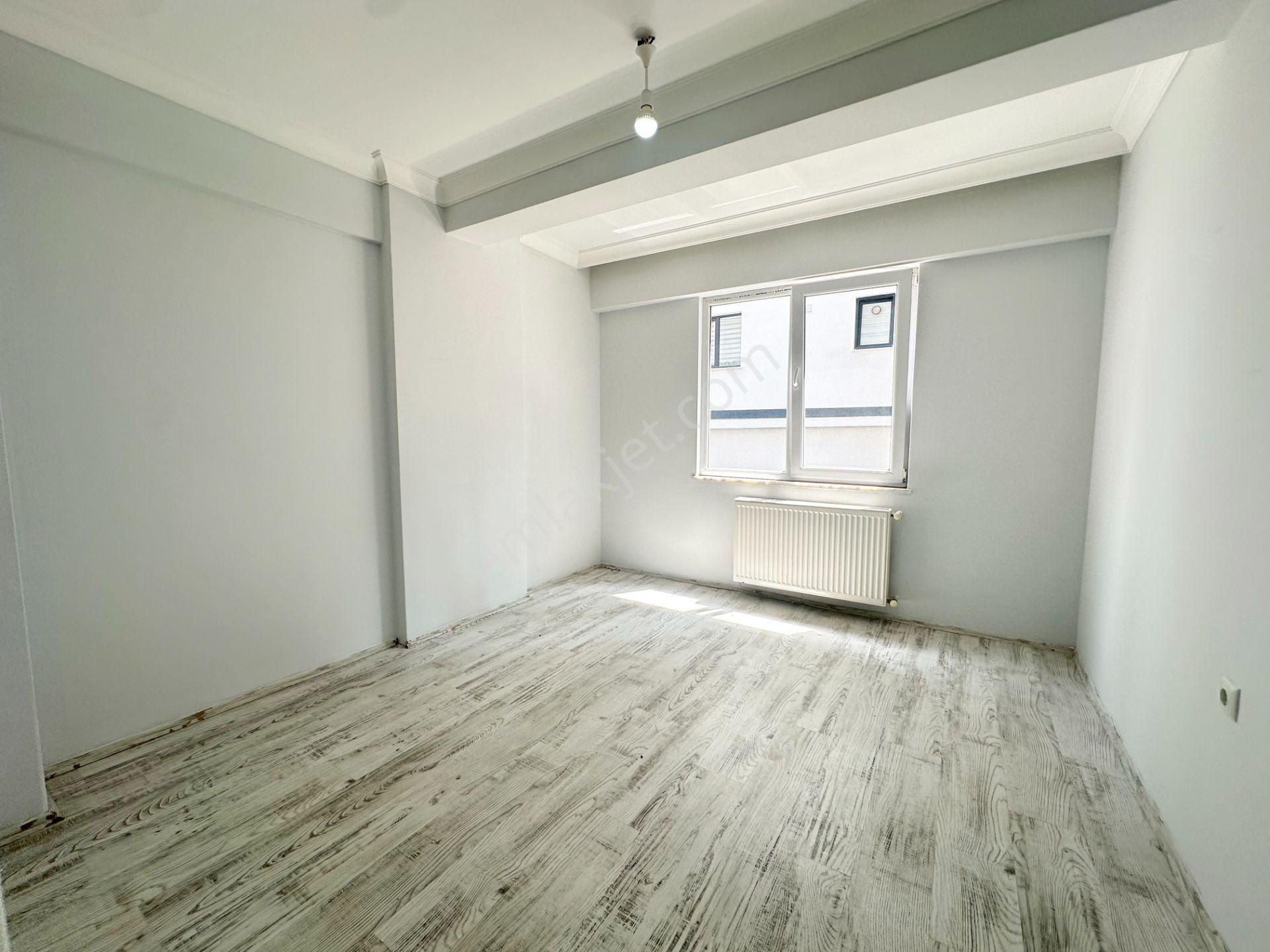 Geniş Balkonlu 2+0 Yüksek Giriş Satılık Daire - Görsel 8