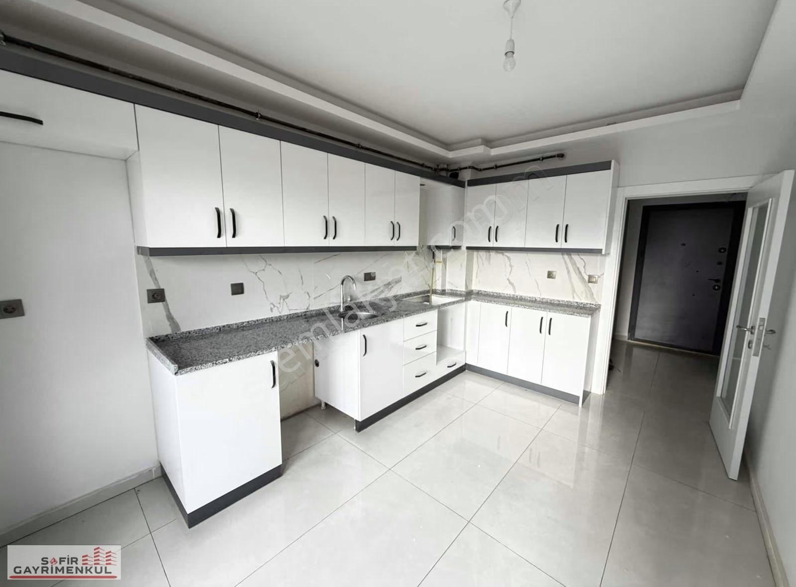 Muzaffer Türkeş Mahallesinde Site İçerisinde 3+1 Satılık Daire - Görsel 17