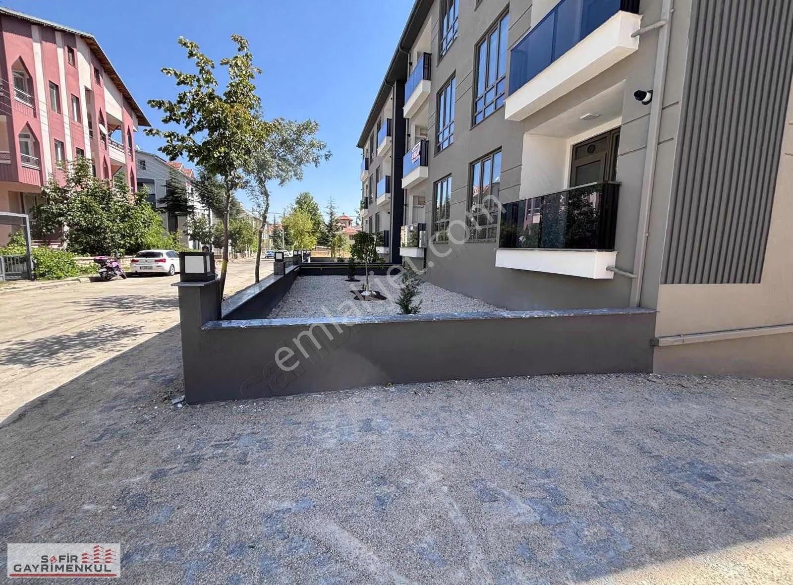 Modernevler Mahallesinde 1+1 Sıfır Apart - Görsel 18