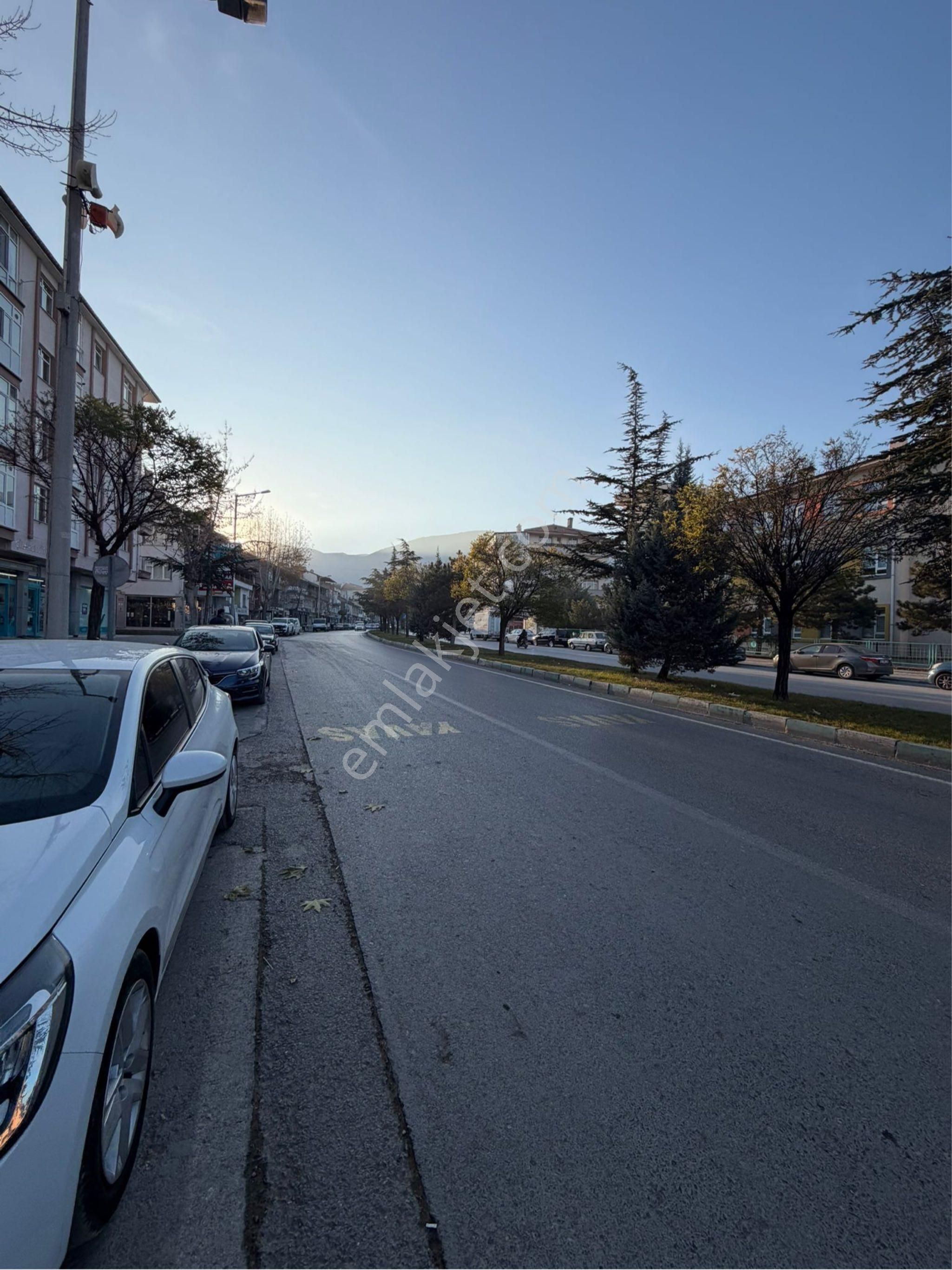 Birim Gayrimenkul Satıyor İstasyon Mah Cadde Üzerinde - Görsel 4