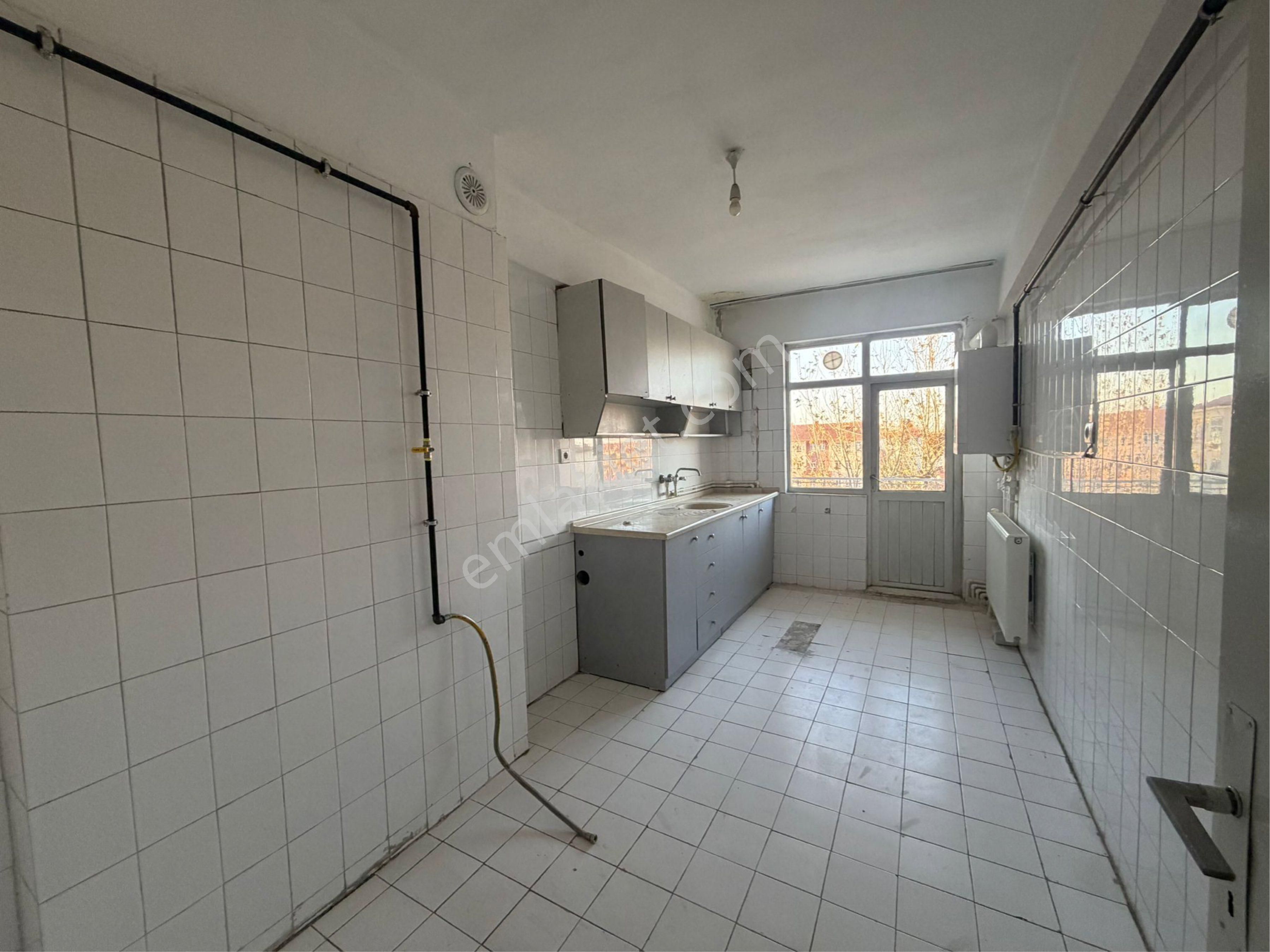 Birim Gayrimenkul Satıyor İstasyon Mah Cadde Üzerinde - Görsel 10