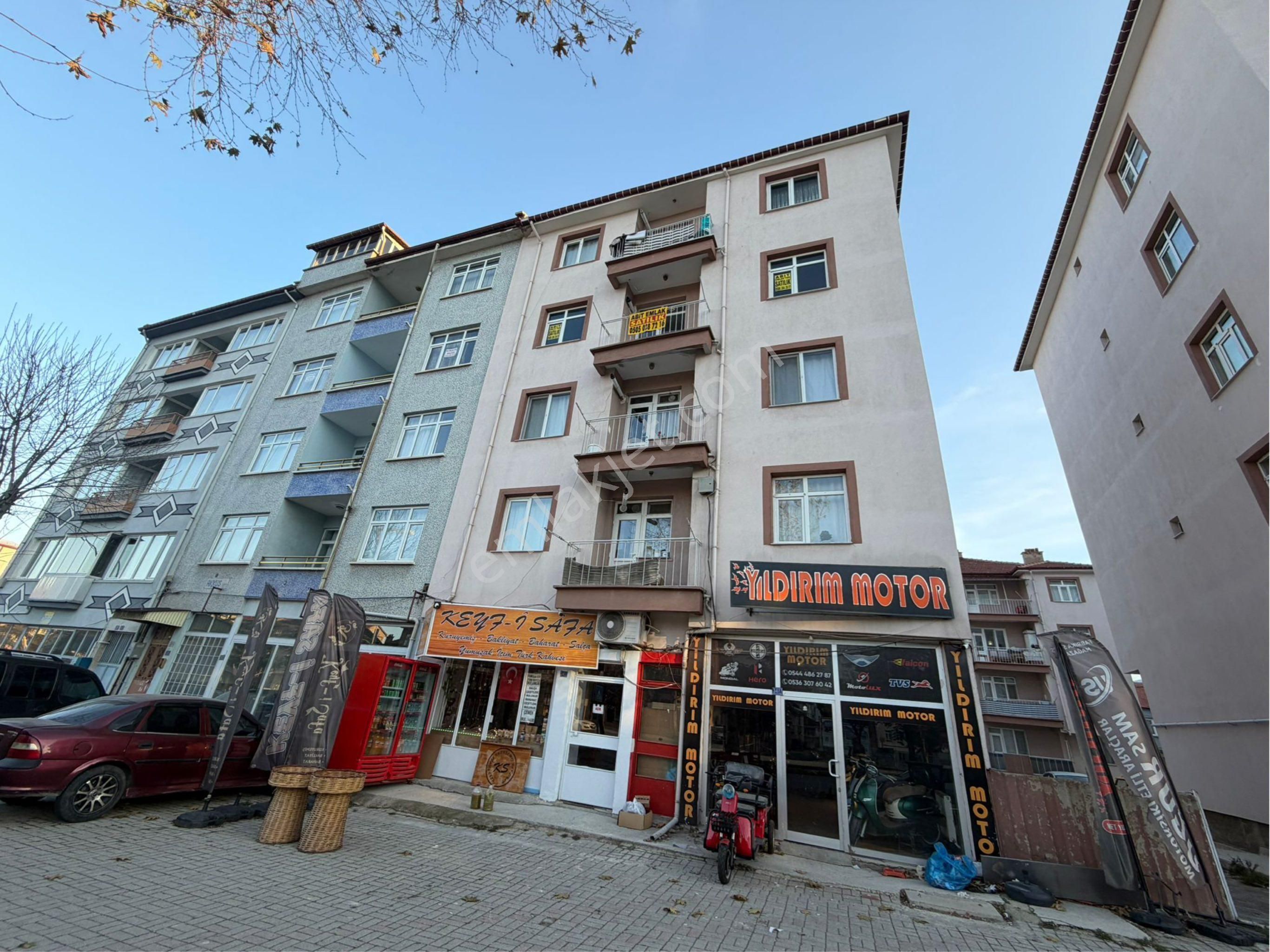 Birim Gayrimenkul Satıyor İstasyon Mah Cadde Üzerinde