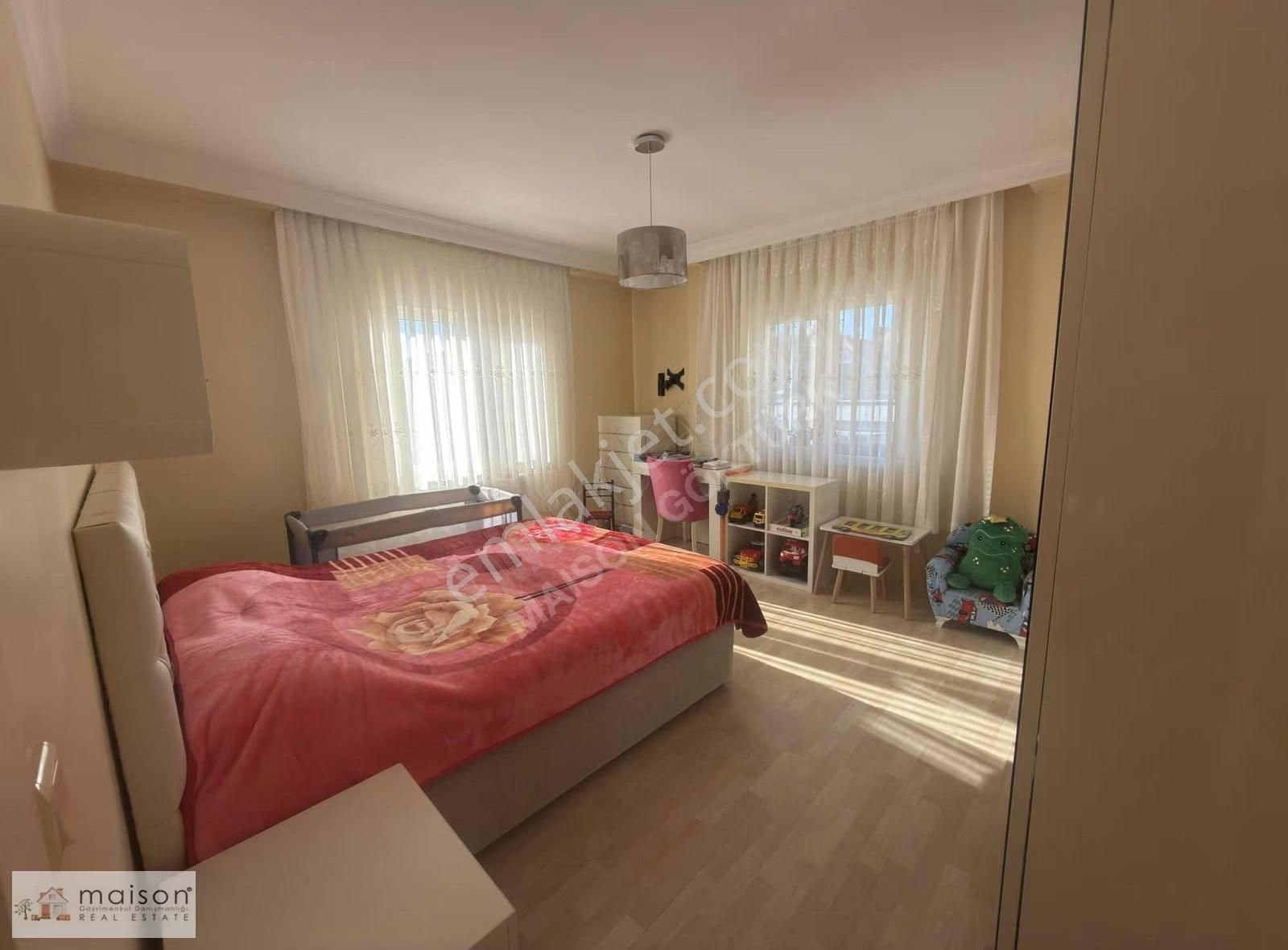 Maıson Göktürk Bentler Sitesin'de Kiralık 4+1 Çatı Dubleks Daire - Görsel 20