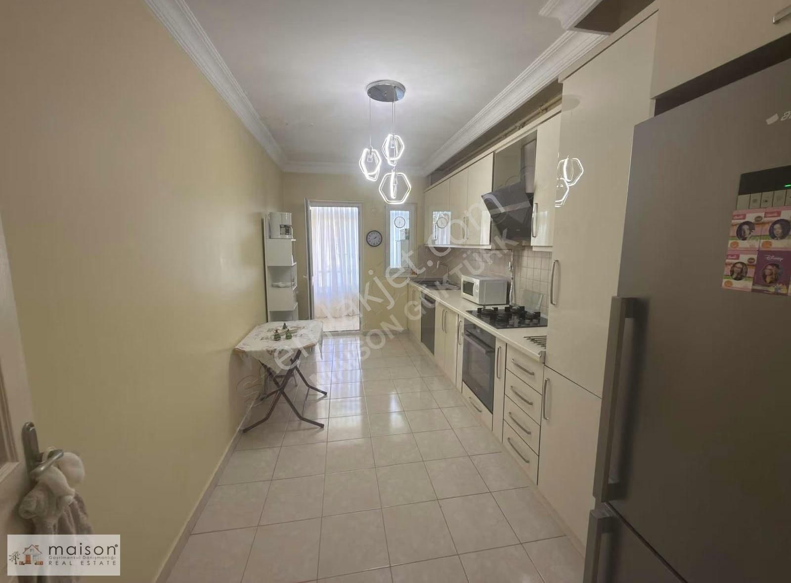 Maıson Göktürk Bentler Sitesin'de Kiralık 4+1 Çatı Dubleks Daire - Görsel 9