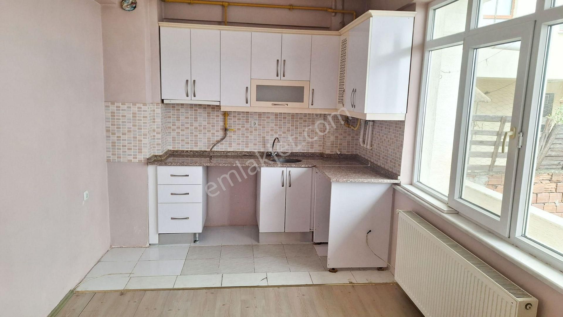 Century 21 Vizyon'dan Şirintepe Mah.’de Kiralık 2+1 Daire - Görsel 8