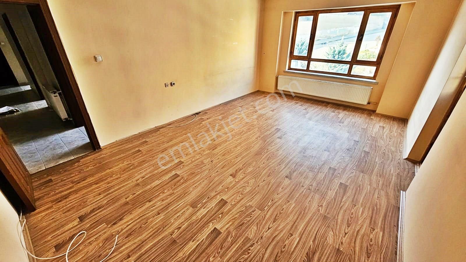 Keçiören'de Ara Kat Cadde Üzeri Daire - Görsel 25