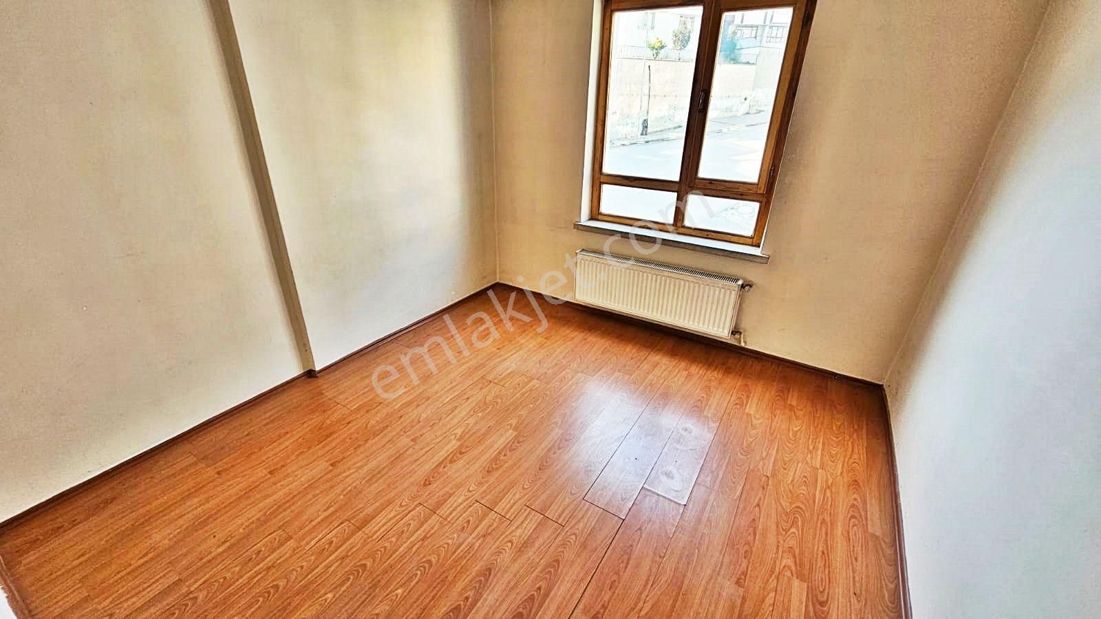 Keçiören'de Ara Kat Cadde Üzeri Daire - Görsel 9