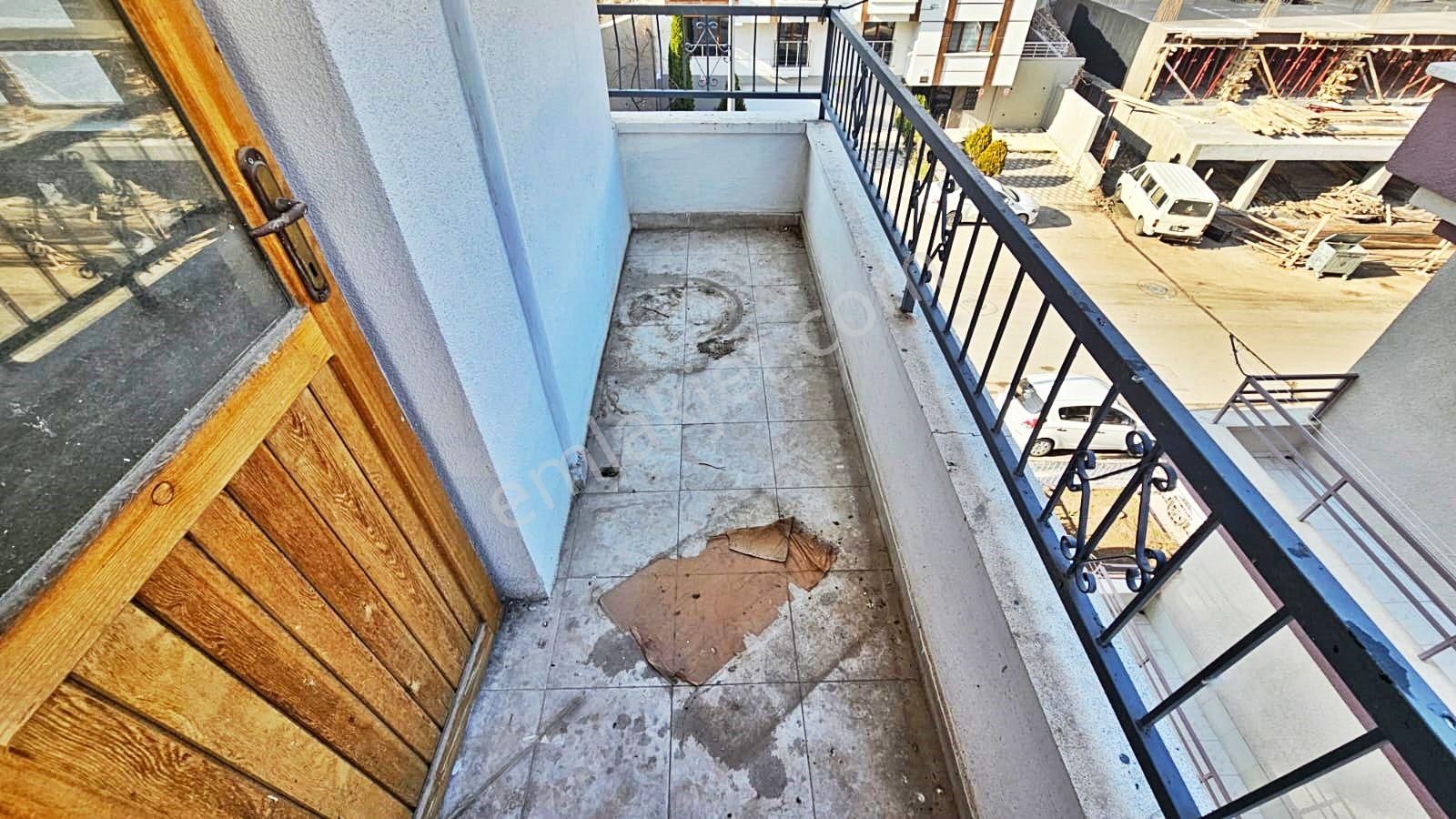 Keçiören'de Ara Kat Cadde Üzeri Daire - Görsel 23