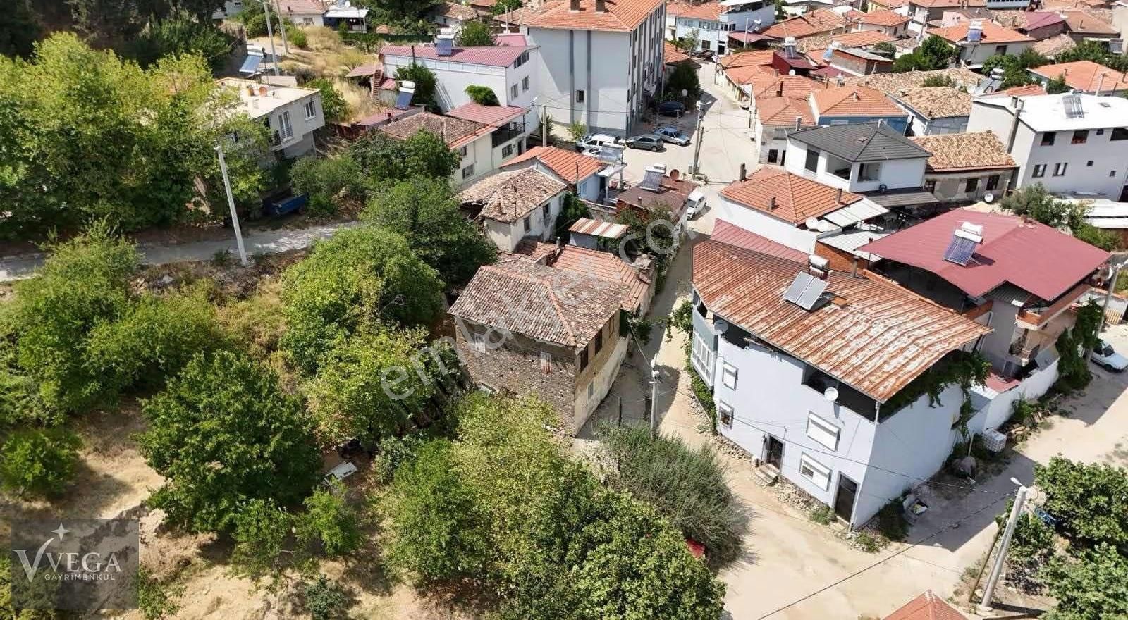 İzmir Kemalpaşa Yukarıkızılca'da Satılık Köy Evi - Görsel 12