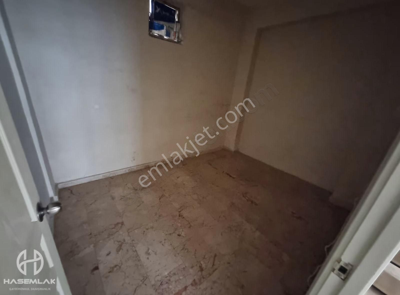 Bölge Uzmanı Has Emlak Kiralık Dükkan - Görsel 4