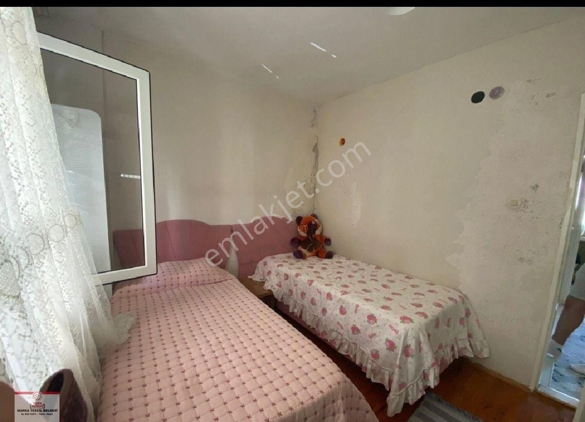 Kuşadası Merkezde Satılık 2+1 - Görsel 8