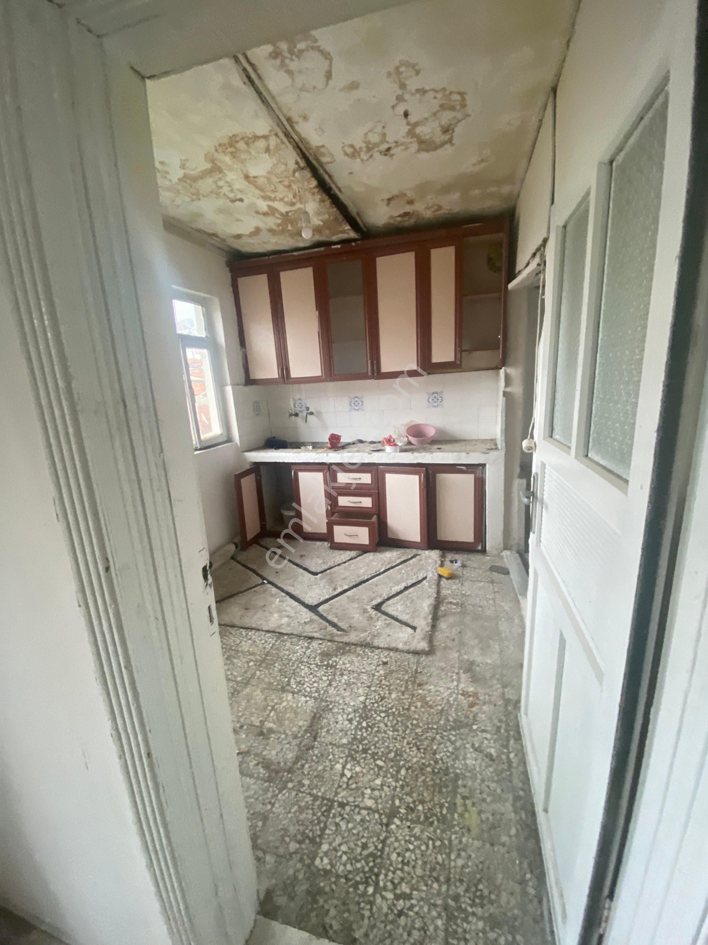 Cihangir Emlaktan Satılık Müstakil Ev - Görsel 3