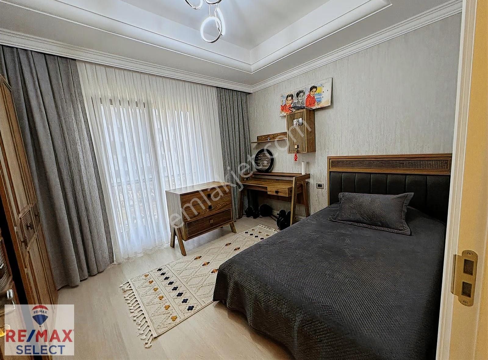 Remax-hayatpark Olimpiyat Konakları Geniş Kapalı Teraslı 4+1 - Görsel 4