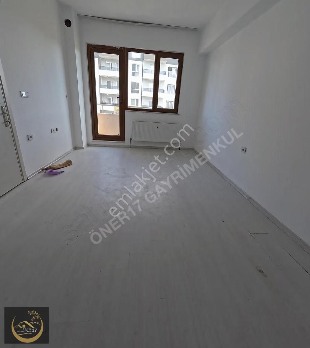 Merkezi Konumda | İsmetpaşa Mahallesi Kiralık 1+1 - Görsel 2