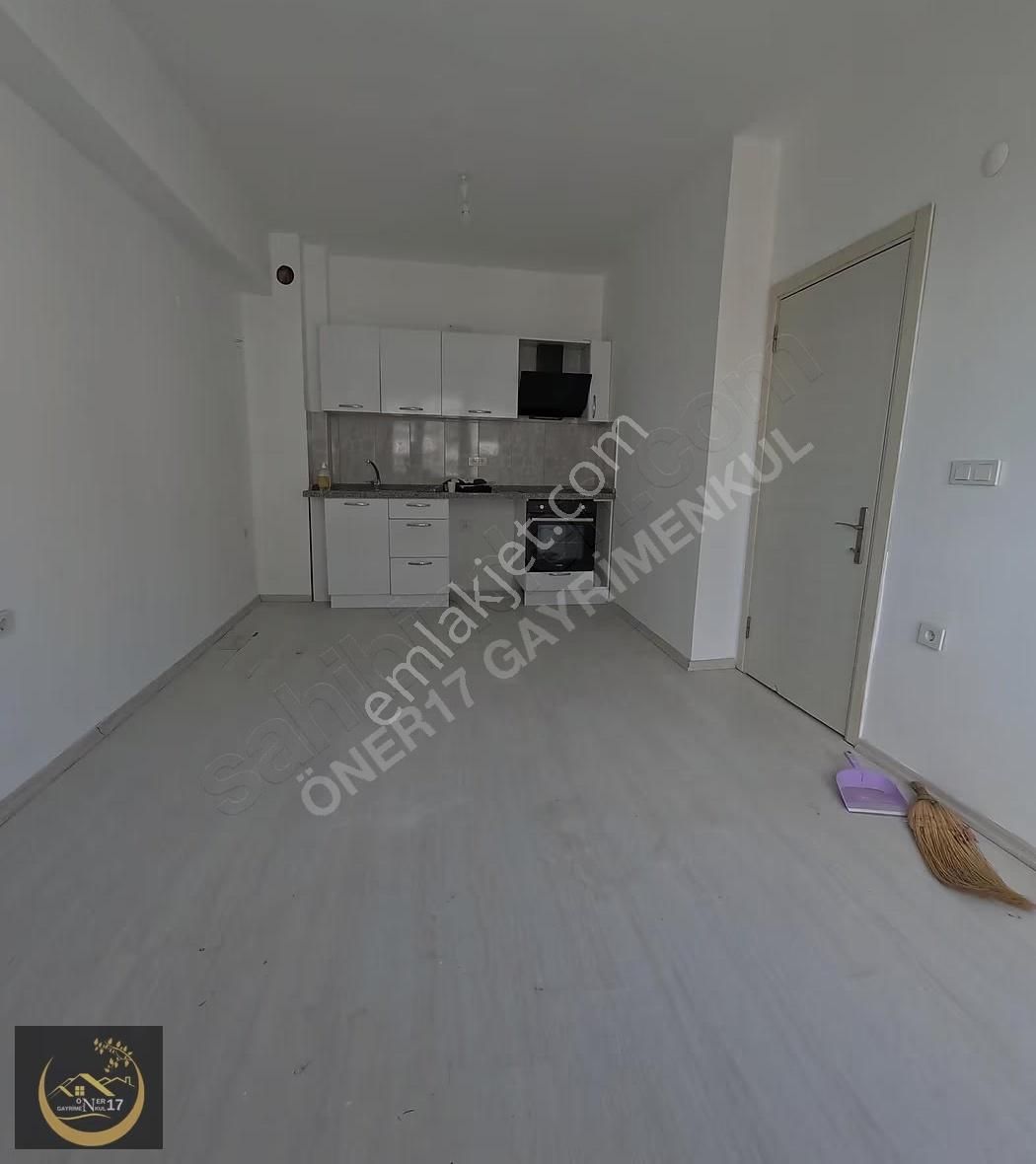 Merkezi Konumda | İsmetpaşa Mahallesi Kiralık 1+1 - Görsel 9