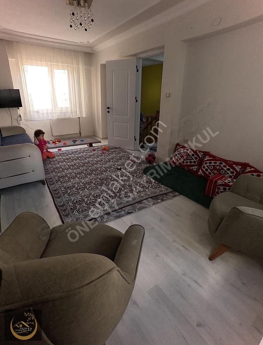 Çanakkale Merkez Cevatpaşa Mahallesi Satılık Bakımlı 3+1 Dubleks - Görsel 17