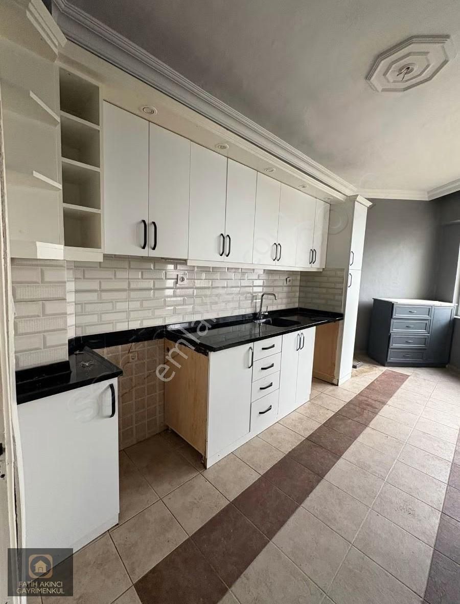 Lara Fener Mahallesinde Prestijli Lokasyonda Site İçerisinde - Görsel 2