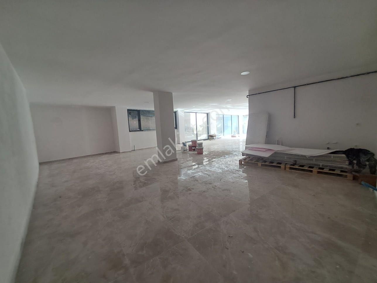Kağıthane Merkez Kemerburgaz Caddesinde Kiralık 200m2 Dükkan İşy - Görsel 16
