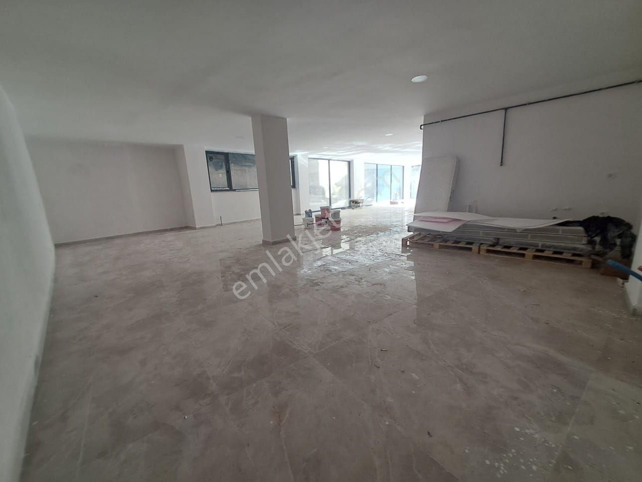 Kağıthane Merkez Kemerburgaz Caddesinde Kiralık 200m2 Dükkan İşy - Görsel 15