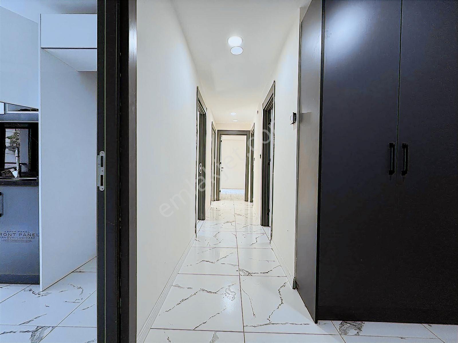 Evliya Çelebi Mh.ultra Lüks Site İçinde 3+1 Geniş Daire - Görsel 18