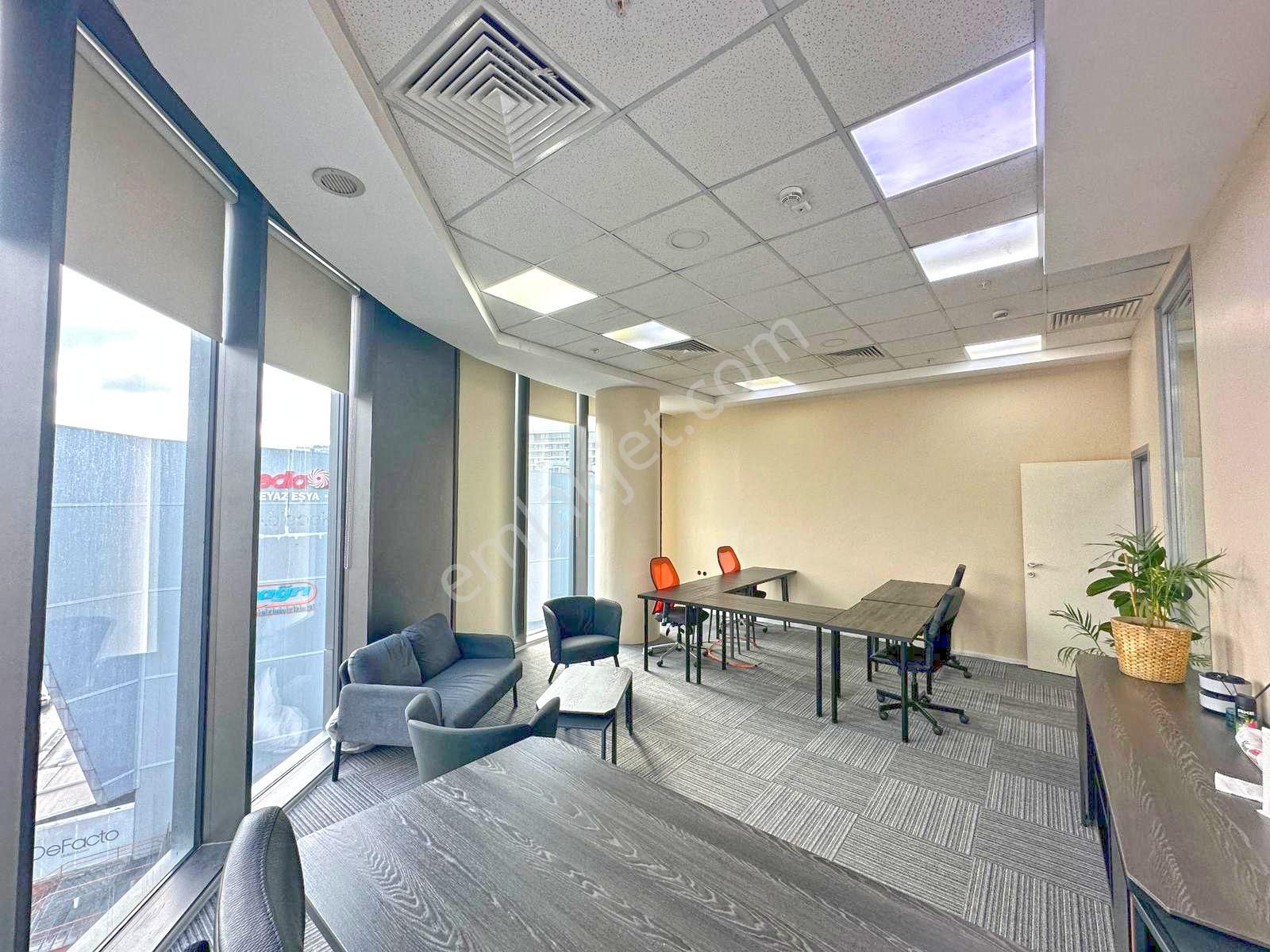 Remax'tan Hazır Dekorasyonlu Prestijli 250 M2 Plaza Ofisi - Görsel 7