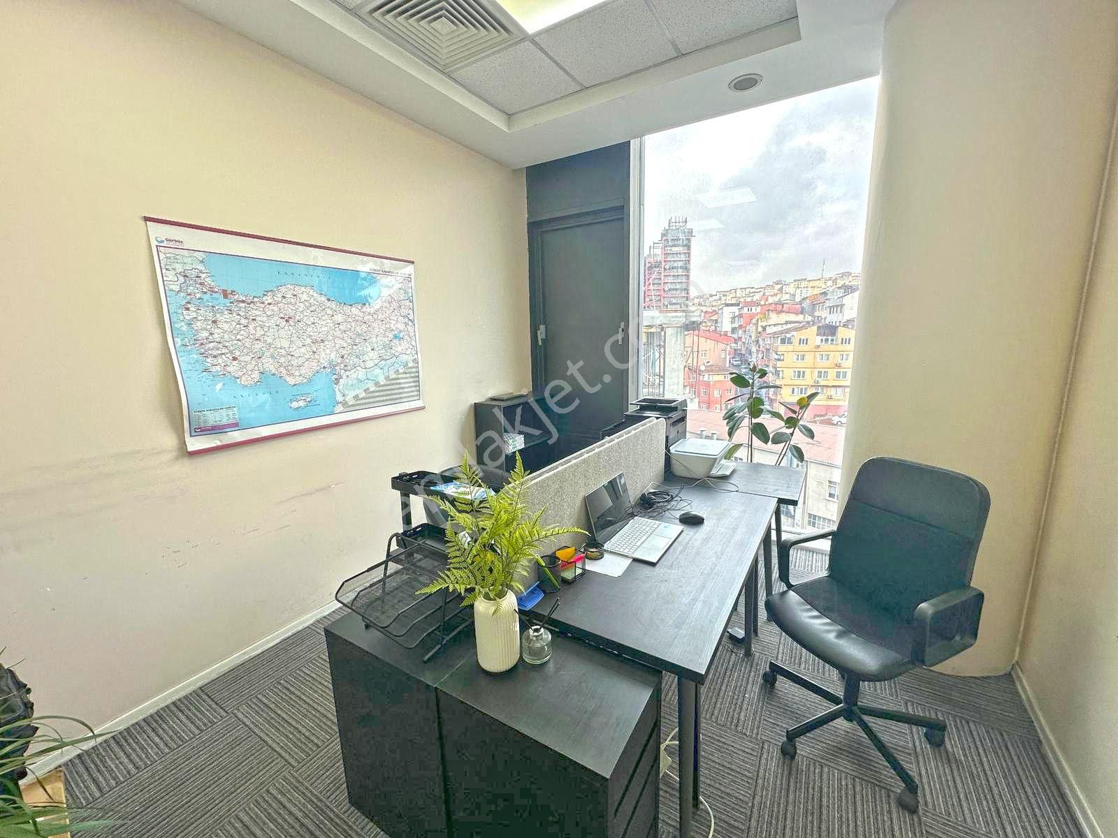 Remax'tan Hazır Dekorasyonlu Prestijli 250 M2 Plaza Ofisi - Görsel 6