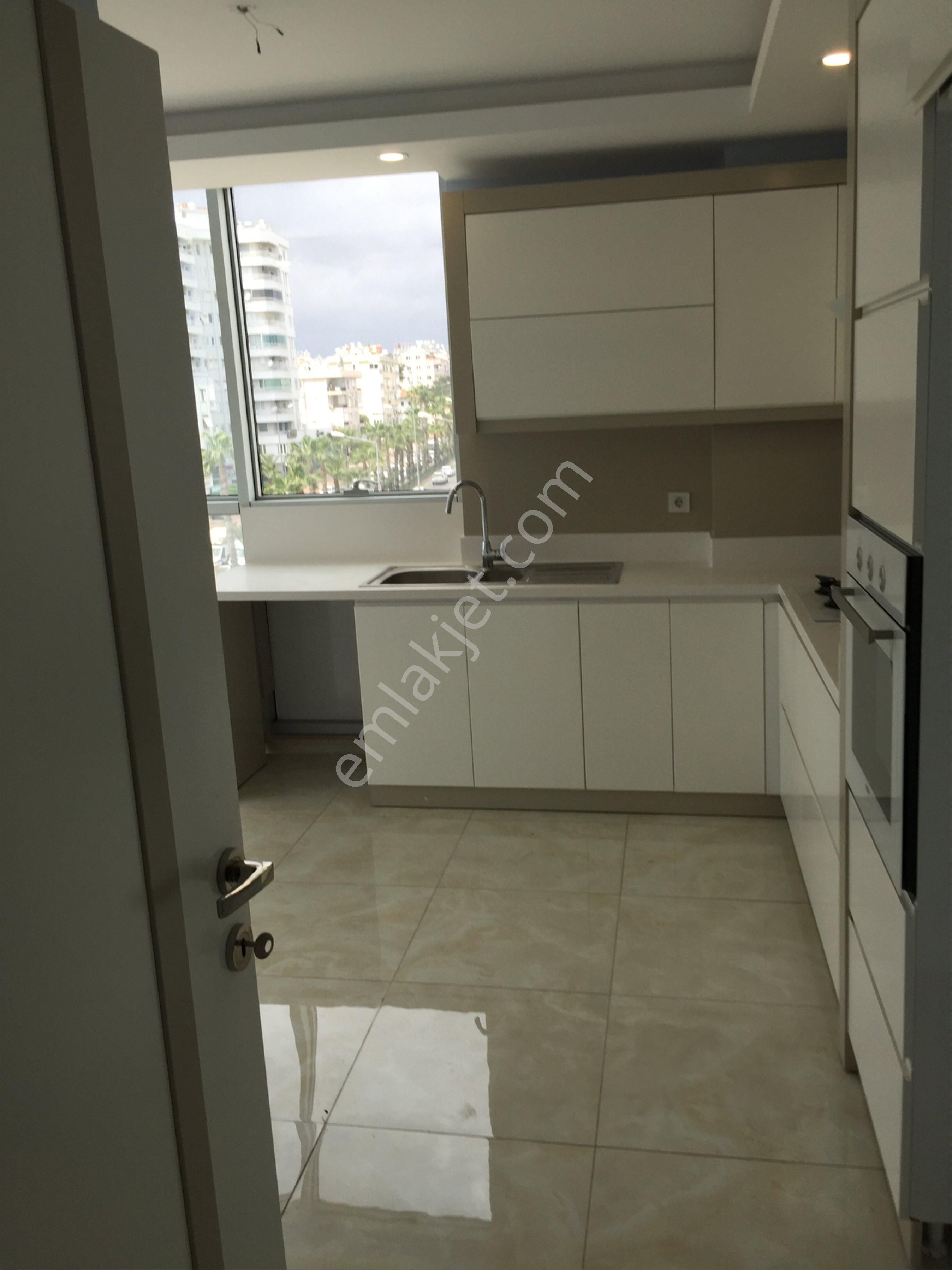 Burhanettin Onat Cad.tabela Görünürlüğü Yüksek Kiralık İş Yeri - Görsel 25