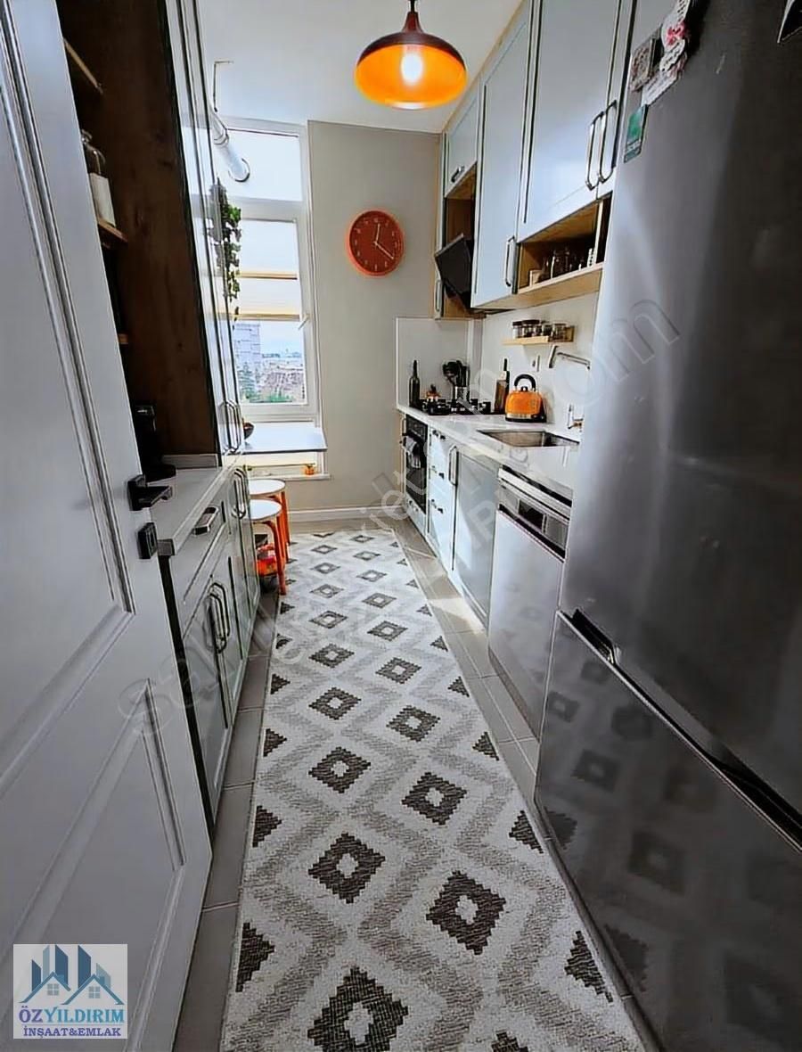 Sancaktepe Sarigazi Sitede Eşyalı 2+1 Özel Yapım Satılık Daire - Görsel 5