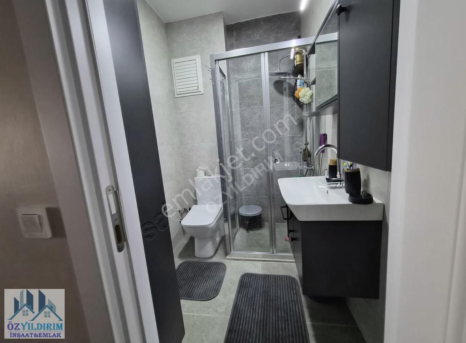 Sancaktepe Sarigazi Sitede Eşyalı 2+1 Özel Yapım Satılık Daire - Görsel 9