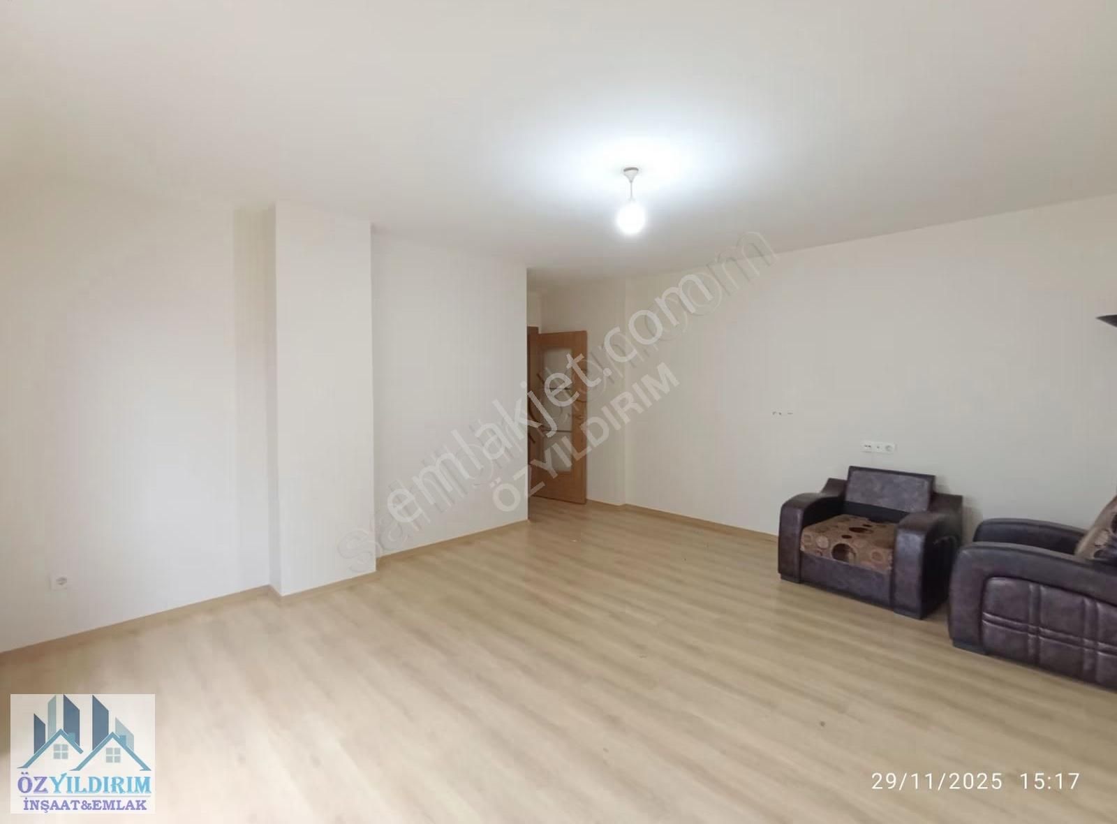 Sancaktepe Yenidoğan Ana Cadde Üzerinde 2+1 İskanli Daire