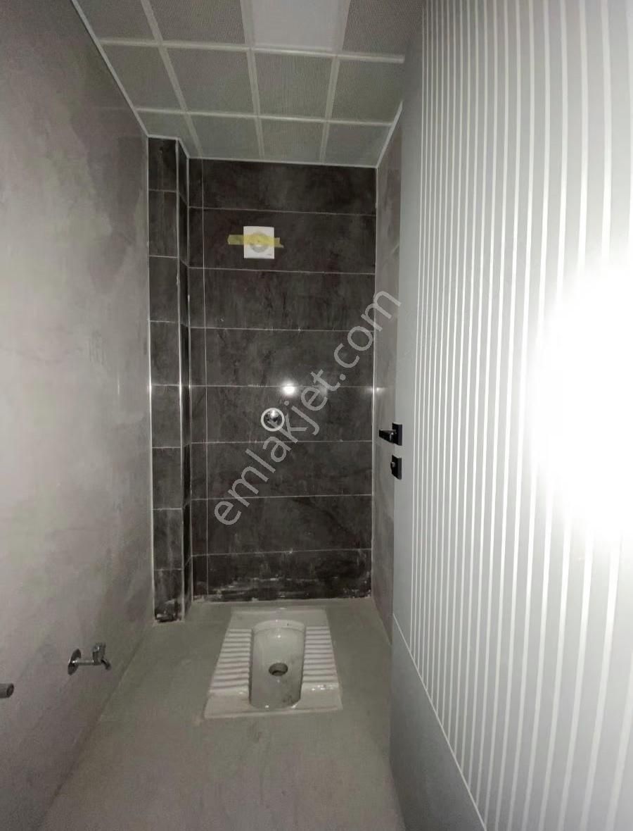 Yüksek Kredi'li Orman Ve Şehir Manzaralı 4+1 - Görsel 12
