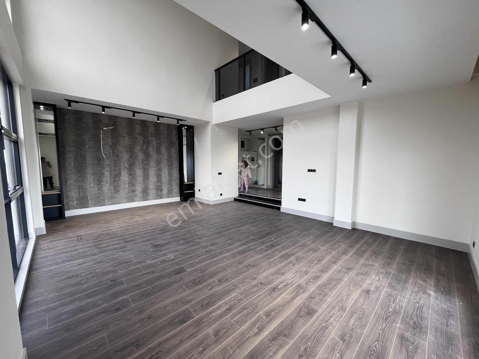 Mir'den Asmın Villalarında Seçkin Yaşam ,havuzlu Site İçi Villa - Görsel 16