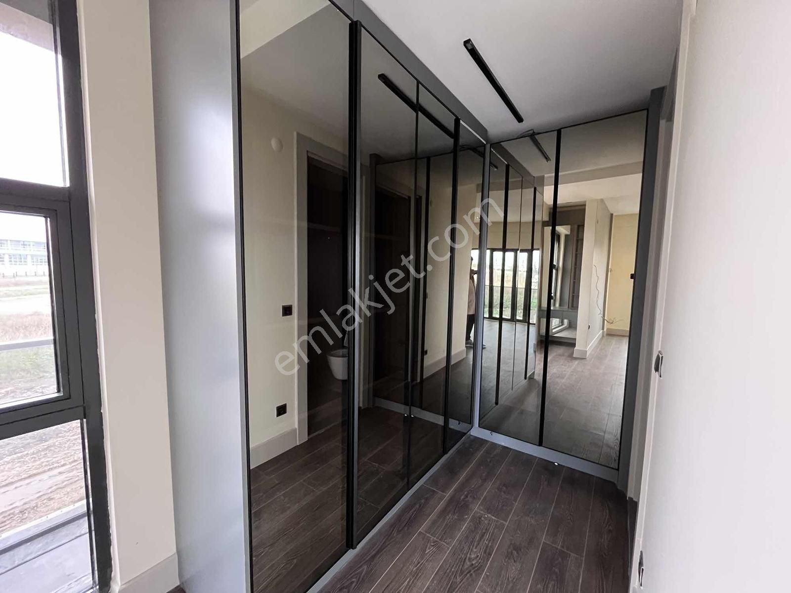 Mir'den Asmın Villalarında Seçkin Yaşam ,havuzlu Site İçi Villa - Görsel 8