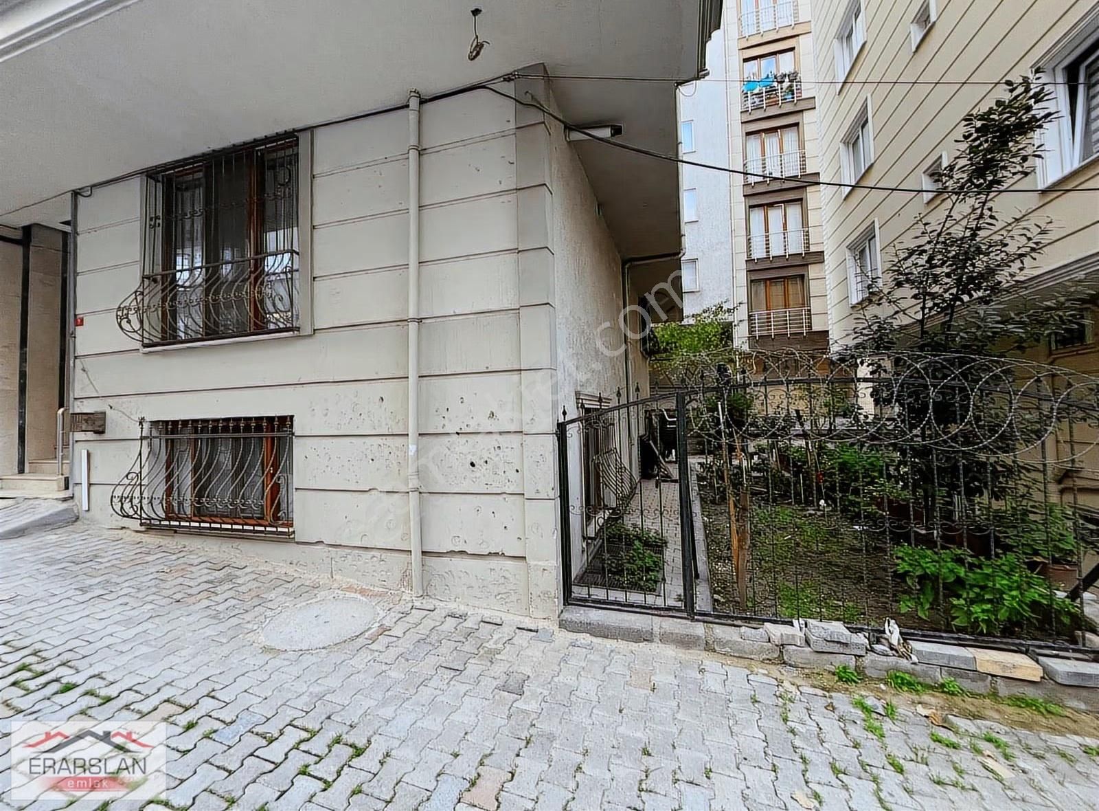 Erarslandan Y.giriş G.cephe Hastane Yanı 2+1daire 8yıllık 65m2