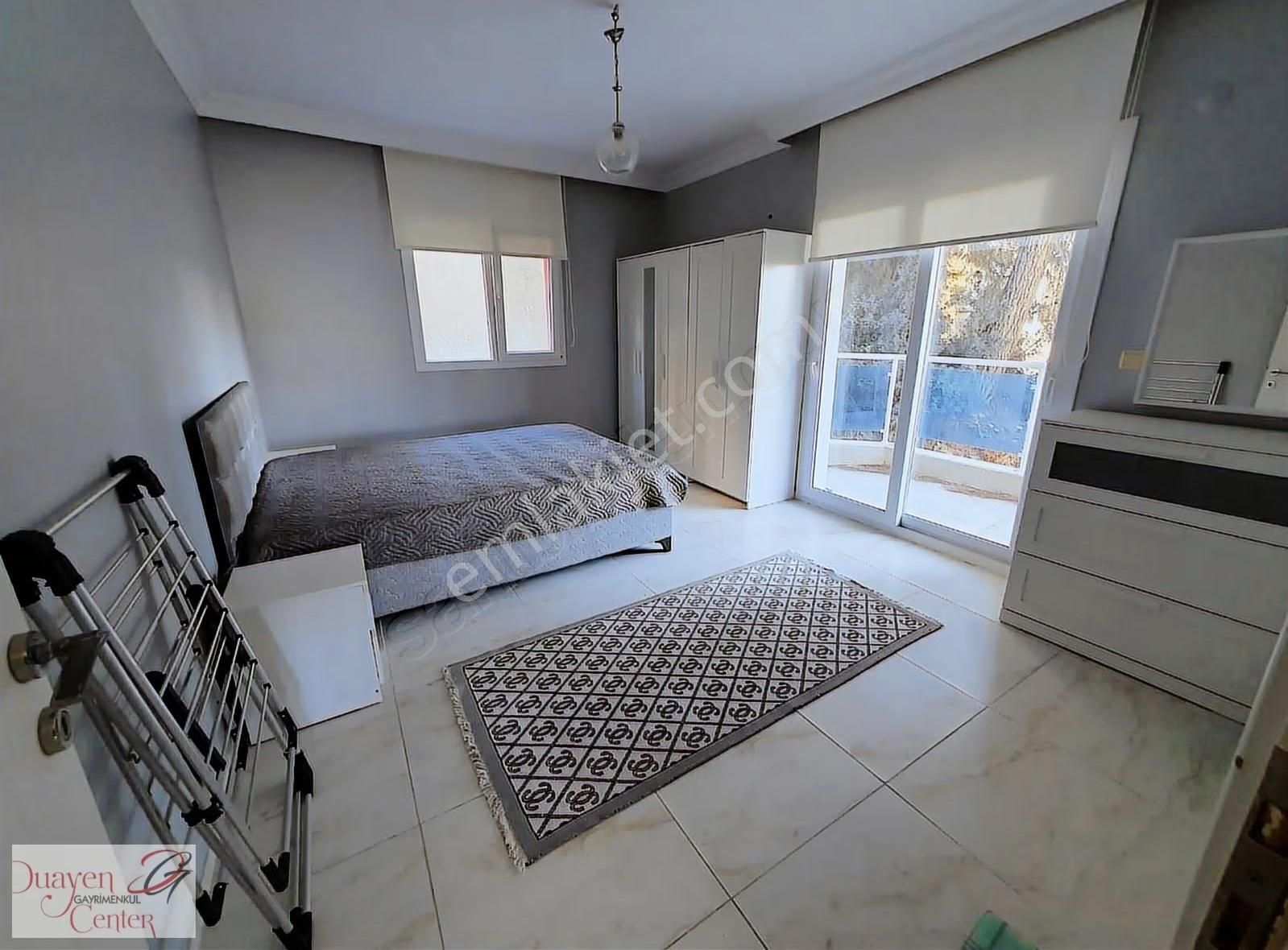 Ata Mahallesinde Havuzlu Sitede Deniz Manzaralı 3+1 Geniş Daire - Görsel 15