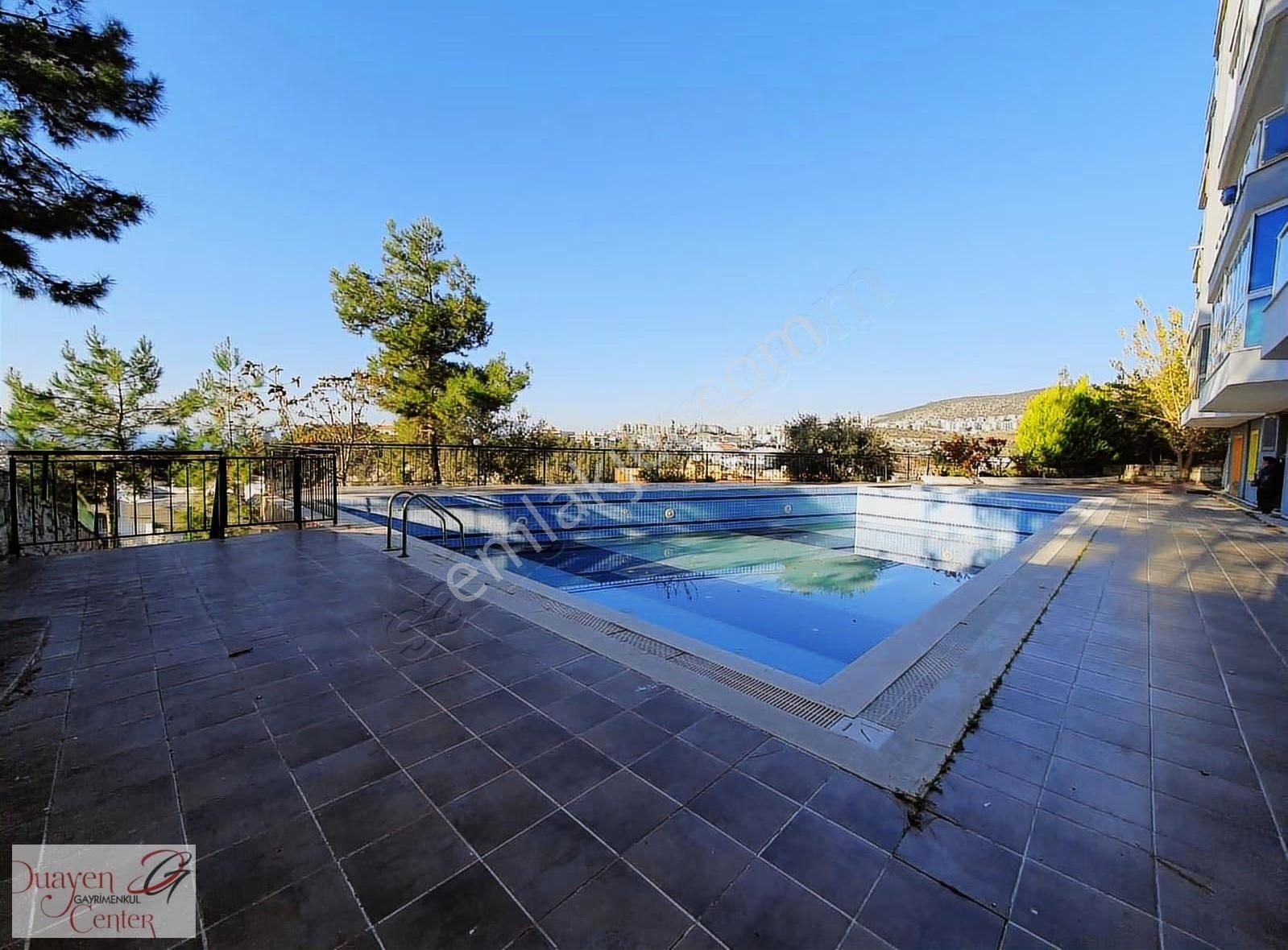 Ata Mahallesinde Havuzlu Sitede Deniz Manzaralı 3+1 Geniş Daire - Görsel 11