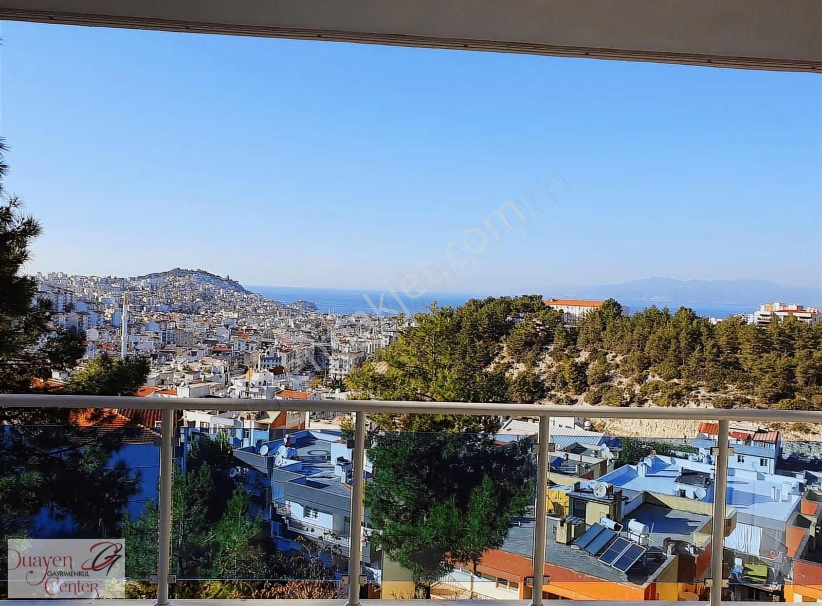 Ata Mahallesinde Havuzlu Sitede Deniz Manzaralı 3+1 Geniş Daire