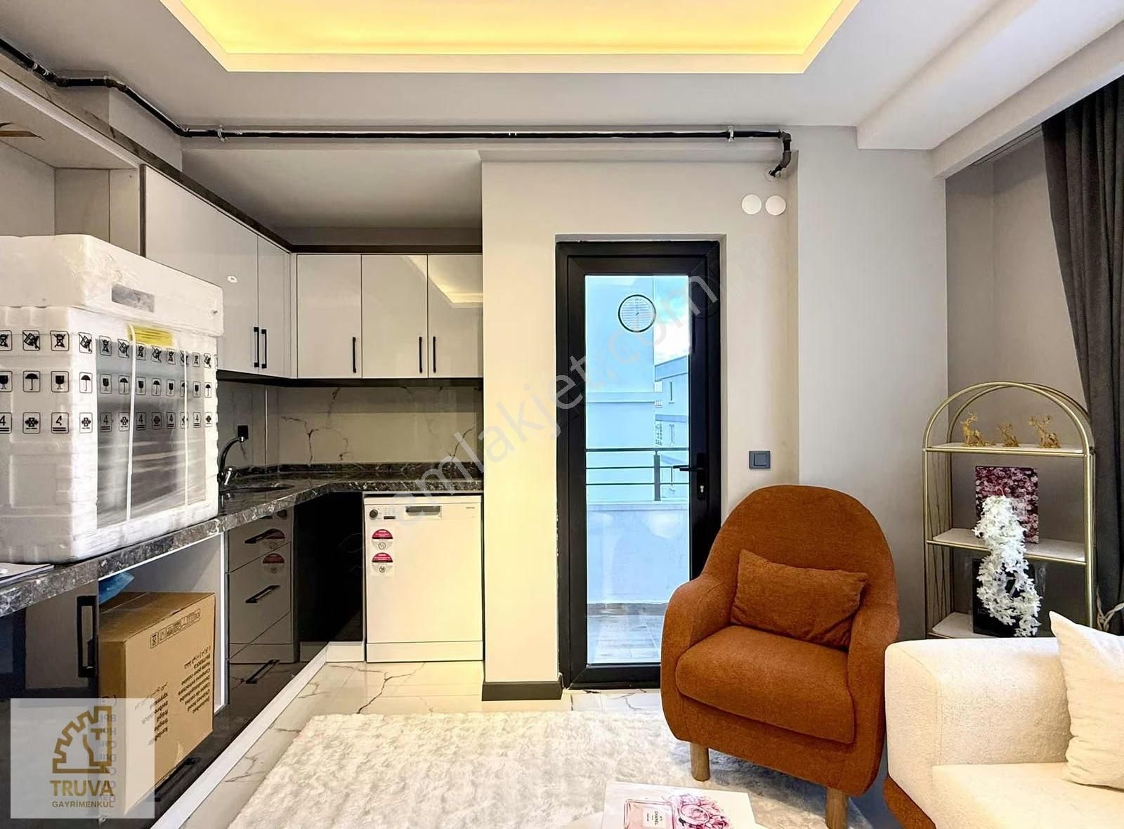 Truva//selim Dağhan'dan Lüks Eşyalı Konsept 1+1 - Görsel 15