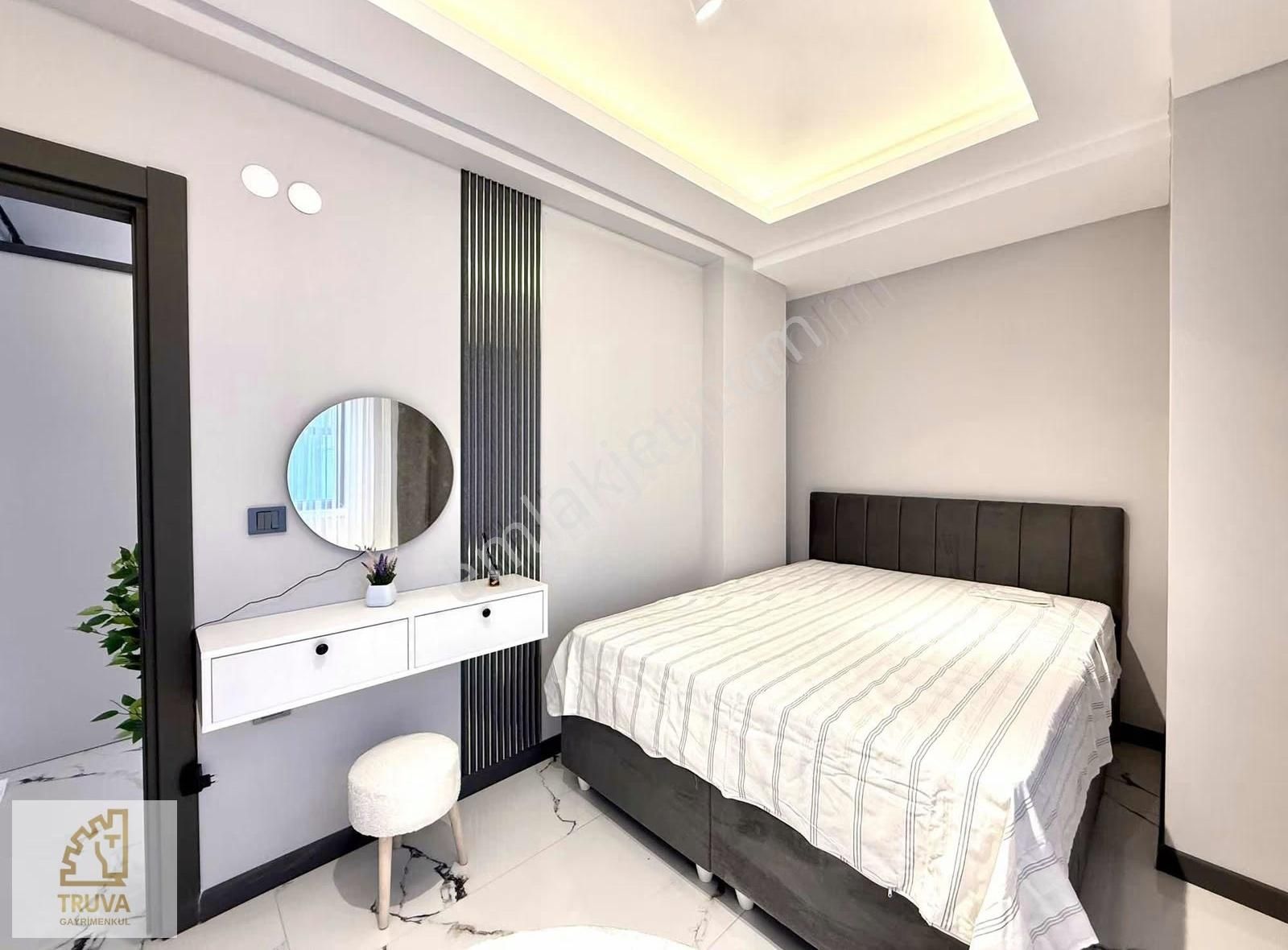 Truva//selim Dağhan'dan Lüks Eşyalı Konsept 1+1 - Görsel 8