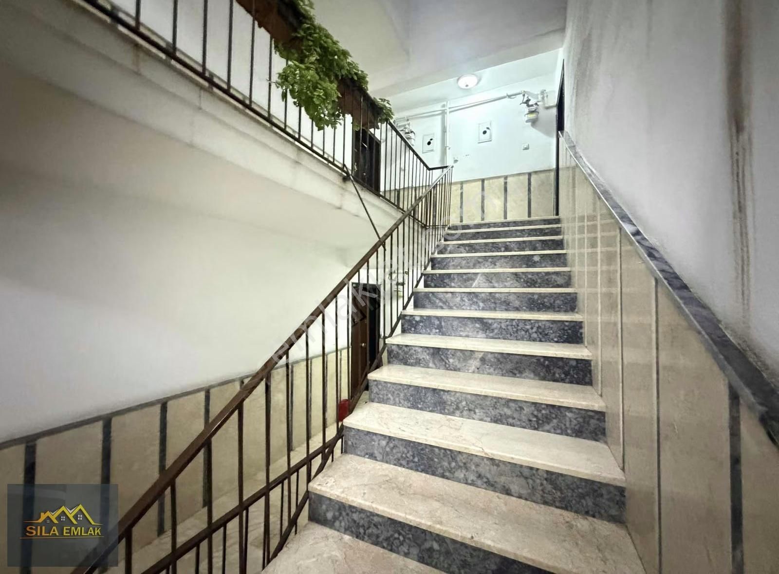 Plevne Mah. 3+1 Ön Güney Cephe Merkezi Konum Krediye Uygun Daire - Görsel 28