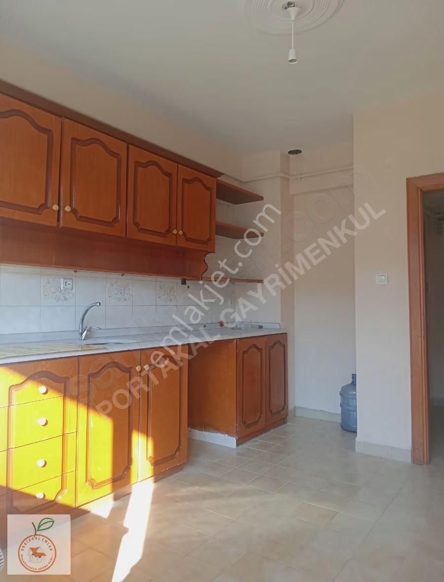 Üsküdar Selimiyede Güzel Konumda 2+1 Ferah Kiralık Daire - Görsel 25