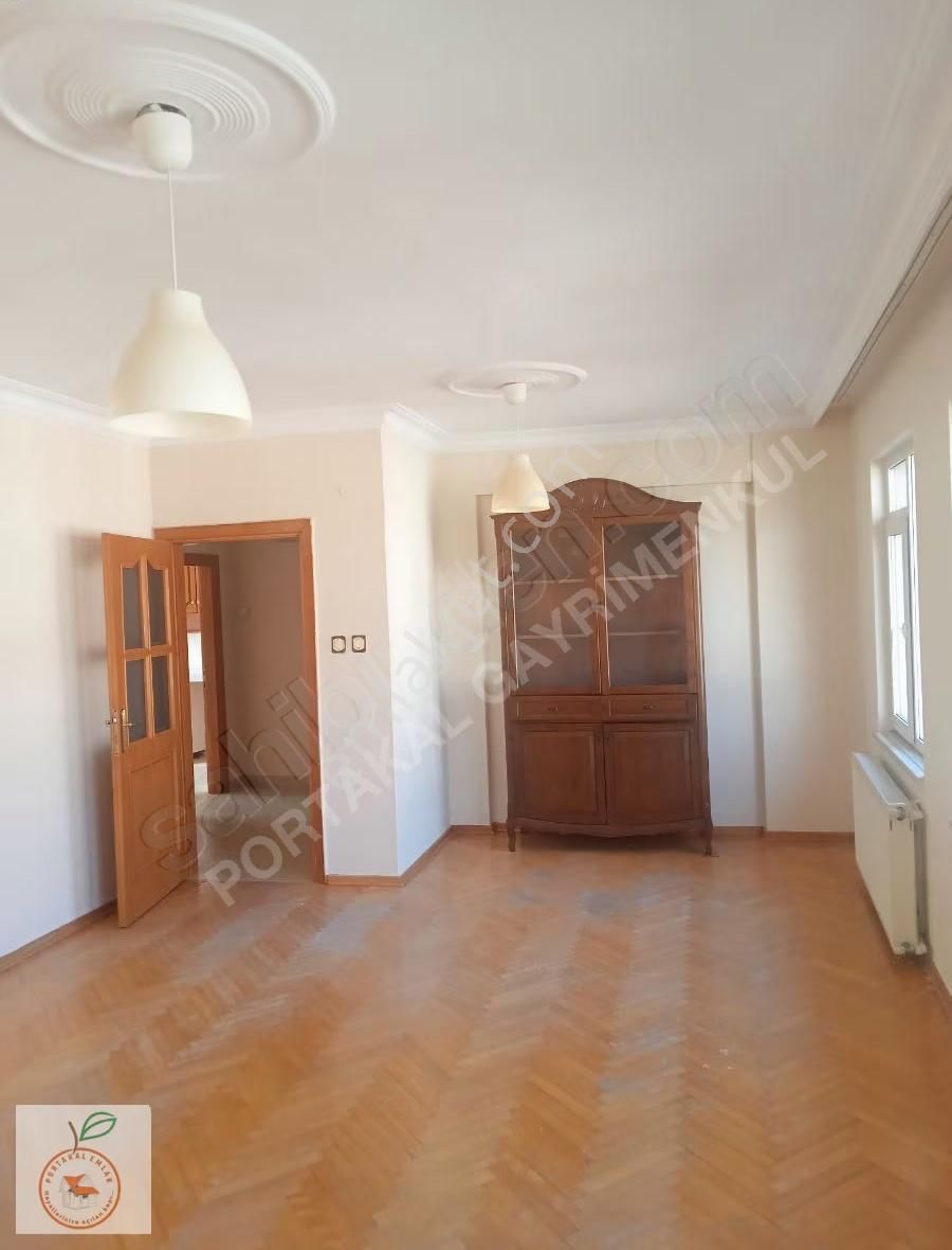 Üsküdar Selimiyede Güzel Konumda 2+1 Ferah Kiralık Daire - Görsel 13