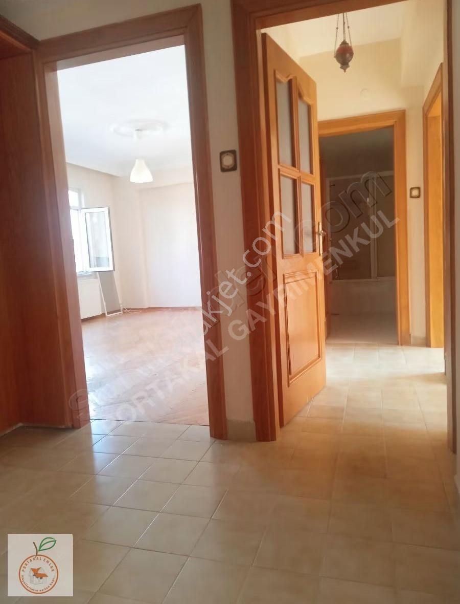 Üsküdar Selimiyede Güzel Konumda 2+1 Ferah Kiralık Daire - Görsel 12