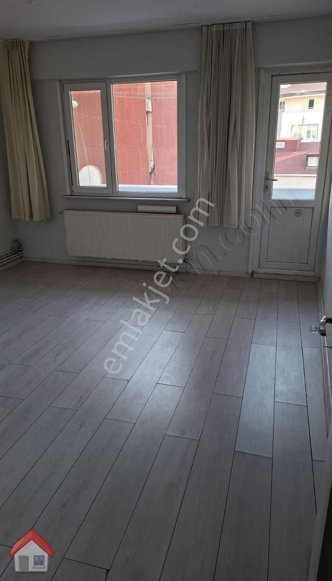 Ortabayırda Atalar Cad. 75m2 2+1 Balkonlu Metroya 5dk. - Görsel 4